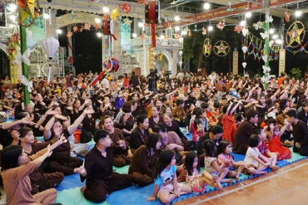 Trung thu cho các em nhỏ nơi cửa thiền